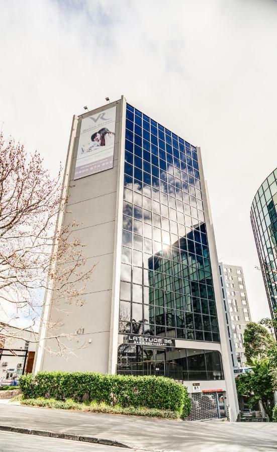 Vr Queen Street Hotel & Suites Auckland Exterior photo